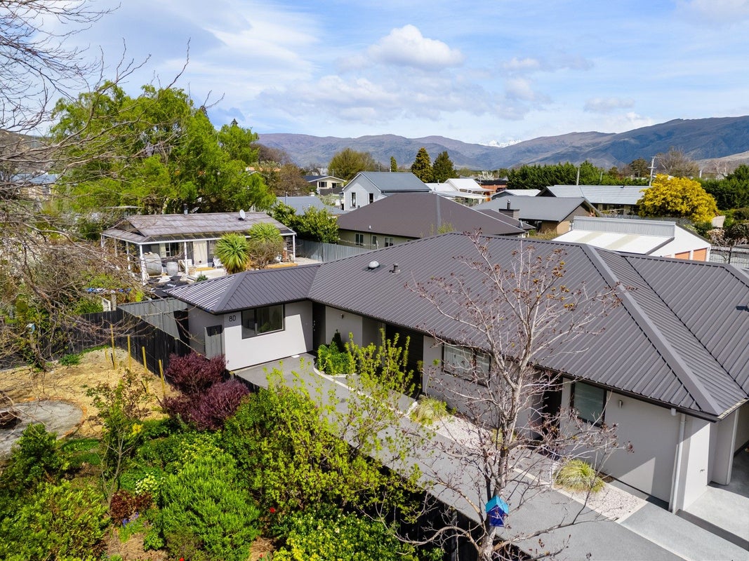 8D Ray Street, Cromwell, Cromwell - Carousel 1