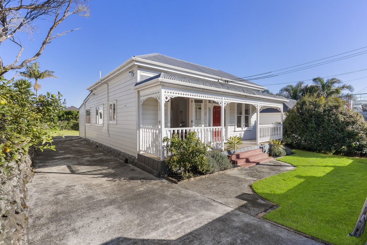 6 Raleigh Street, Mount Eden, Auckland - Carousel 18