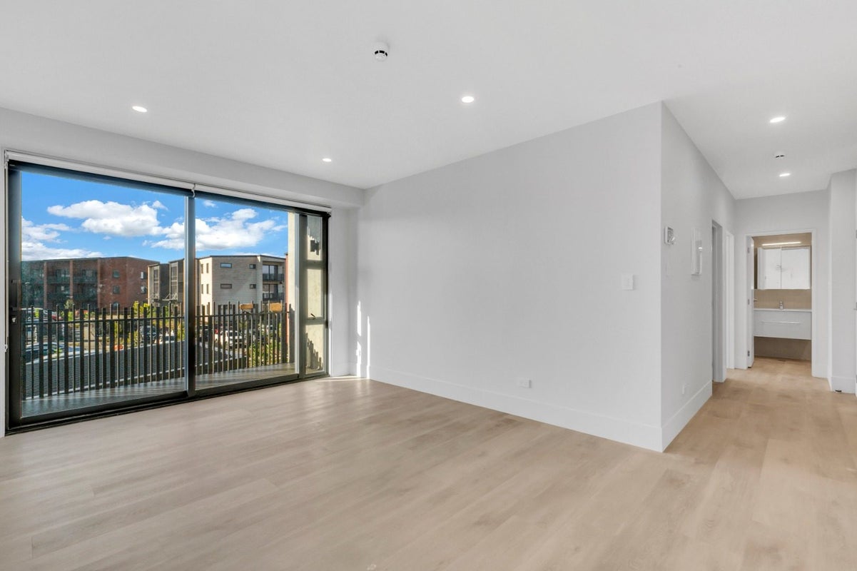 204/2 State Avenue, Onehunga, Auckland - Carousel 2