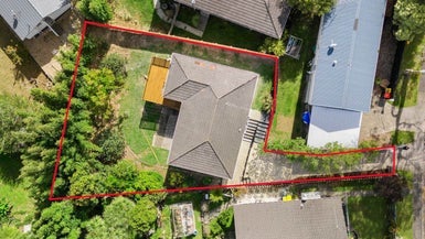 65 Redwood Drive, Massey, Auckland - Carousel 1