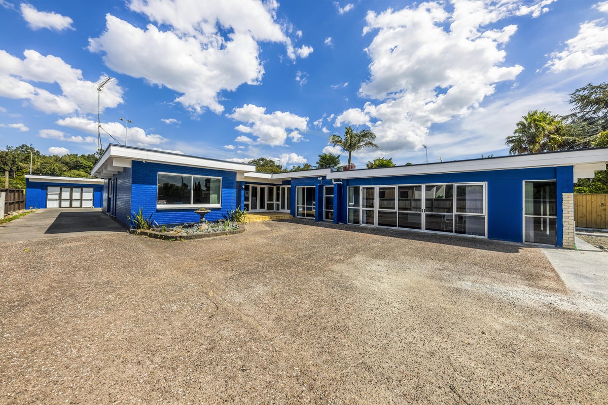 32 Beach Road, Pahurehure, Papakura - Carousel 1