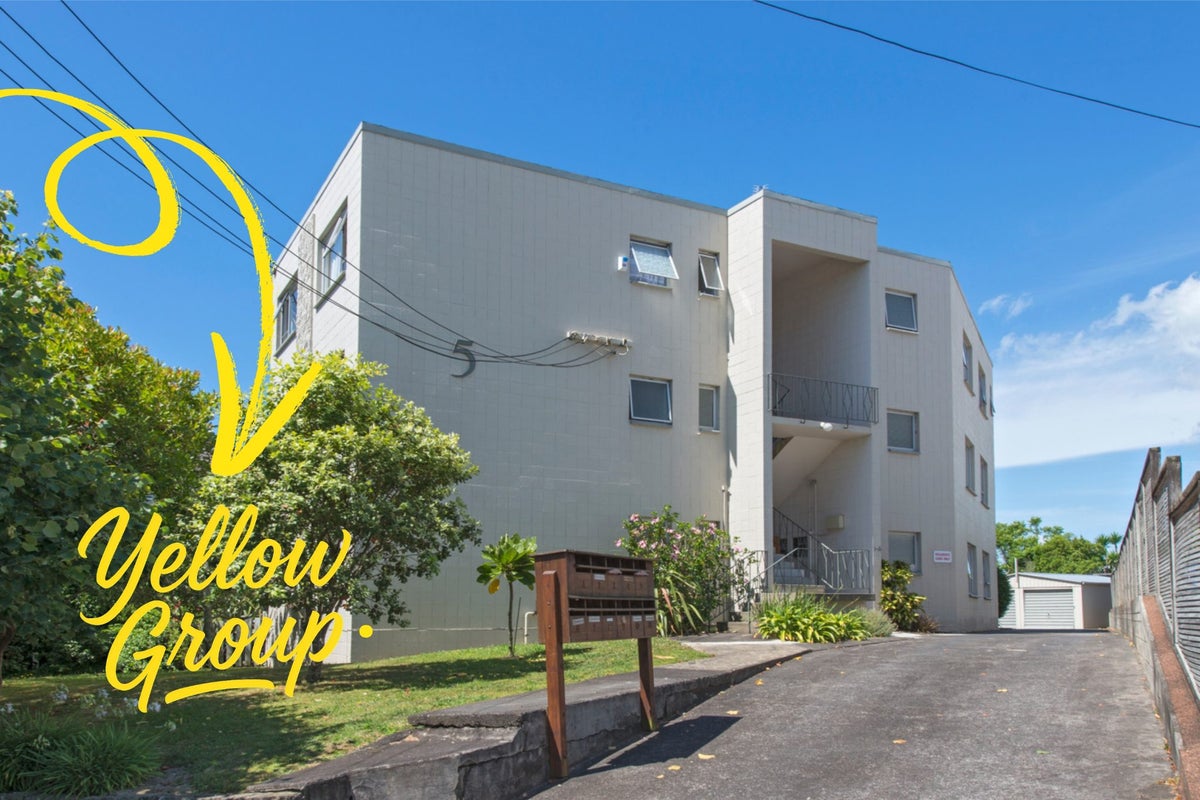 8/5 Curran Street, Herne Bay, Auckland - Carousel 1