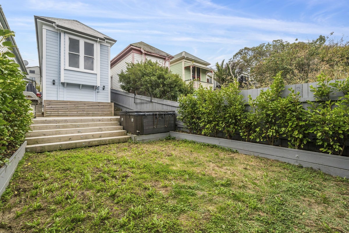 55A Te Wharepouri Street, Berhampore, Wellington - Carousel 13