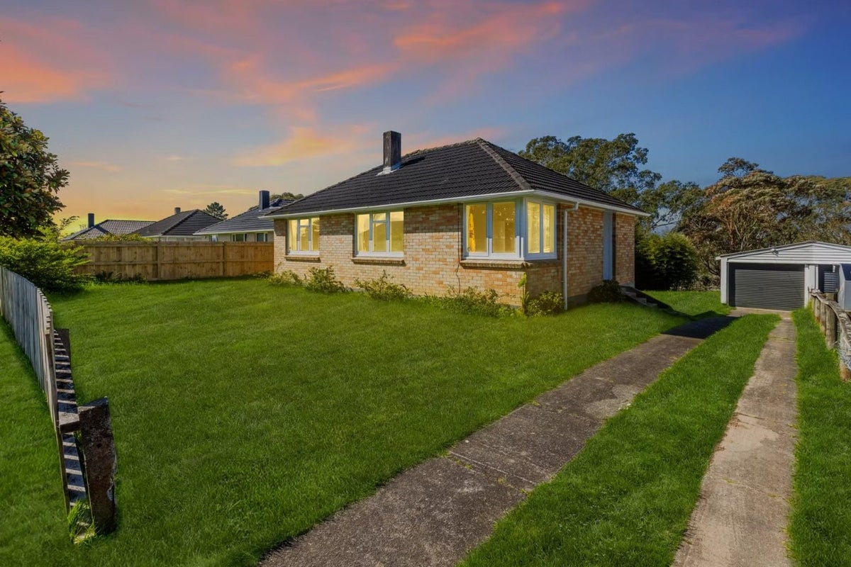61 Te Puea Avenue, Meremere - Carousel 1