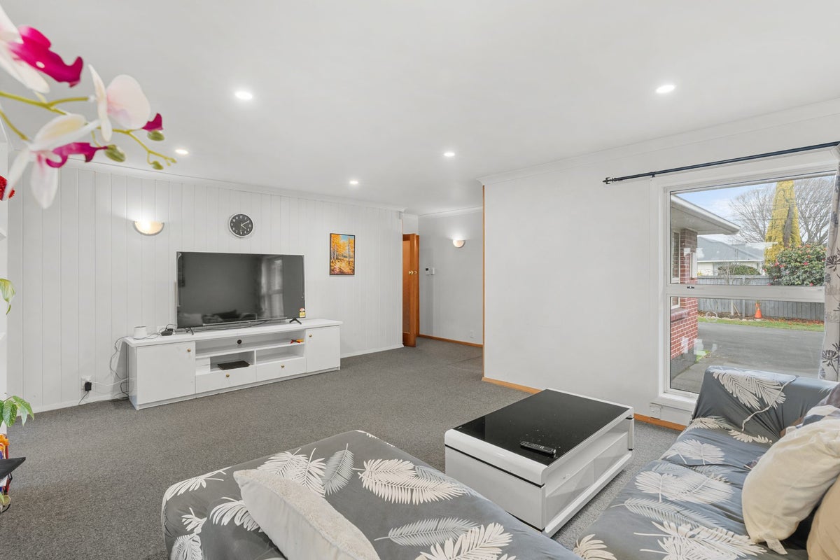 33 Acacia Avenue, Upper Riccarton, Christchurch - Carousel 2