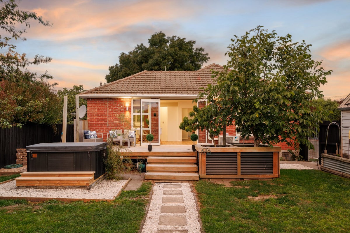 12 De Havilland Street, Hornby, Christchurch City, Canterbury - Carousel 1
