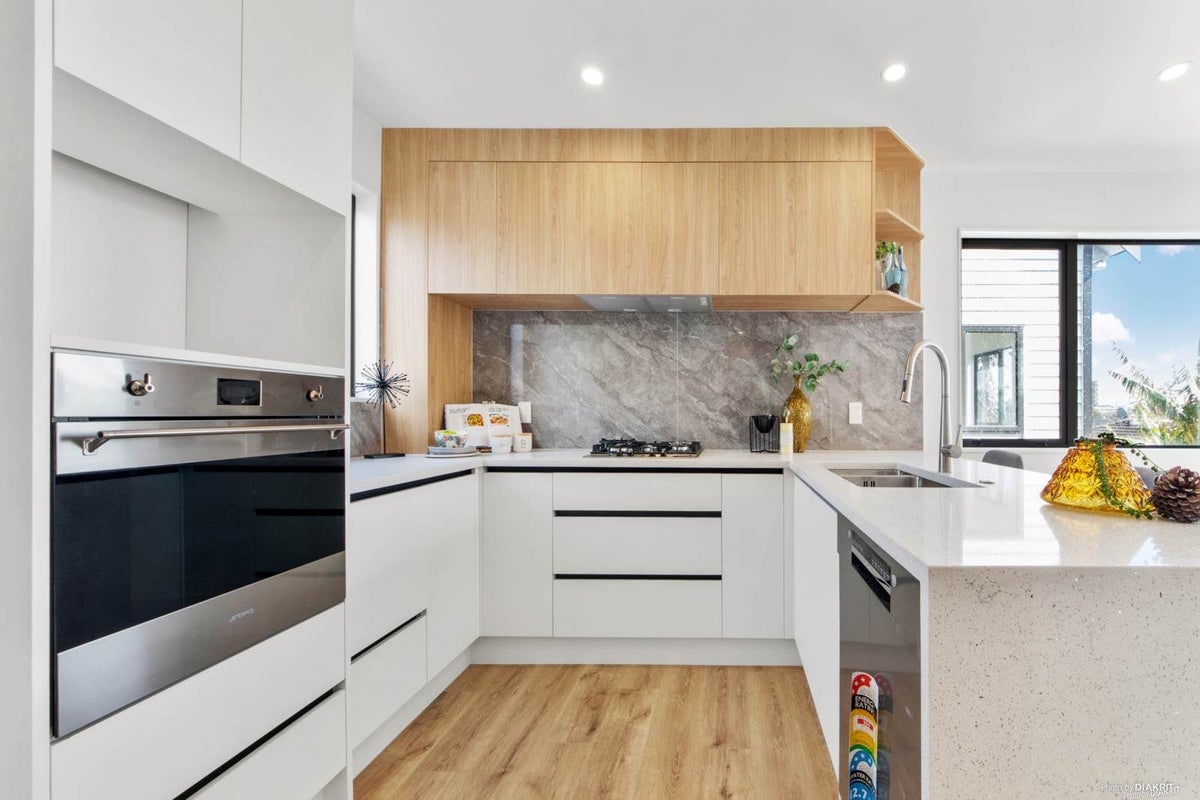 10C Crowther Street, Blockhouse Bay, Auckland - Carousel 2