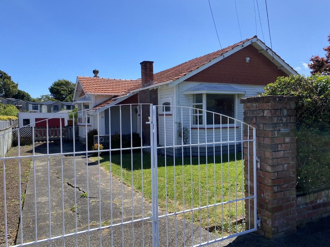34 Boulcott Street, Boulcott, Lower Hutt - Carousel 1