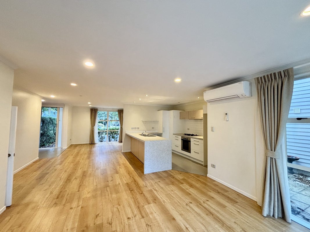 55 Bruce Pulman Drive, Takanini, Auckland - Carousel 2