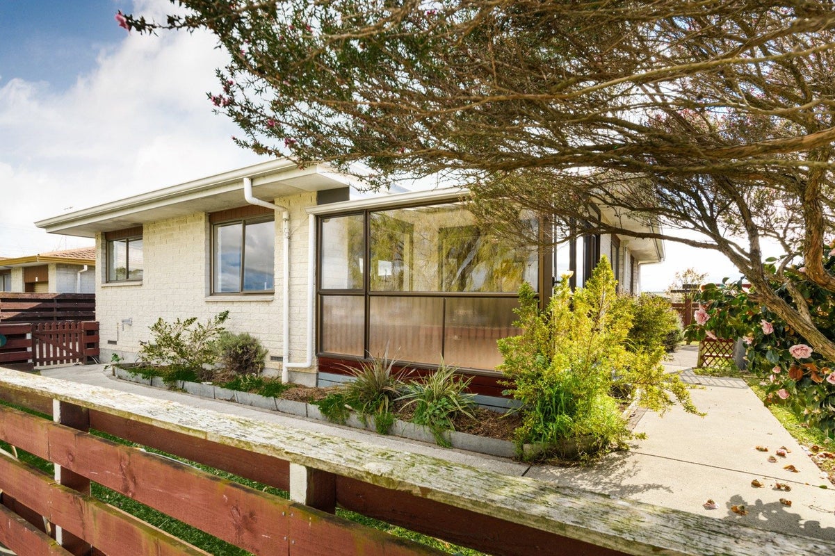 8B Monrad Street, Highbury, Palmerston North - Carousel 1