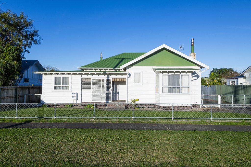 13 Foster Street, Te Hapara, Gisborne - Carousel 1
