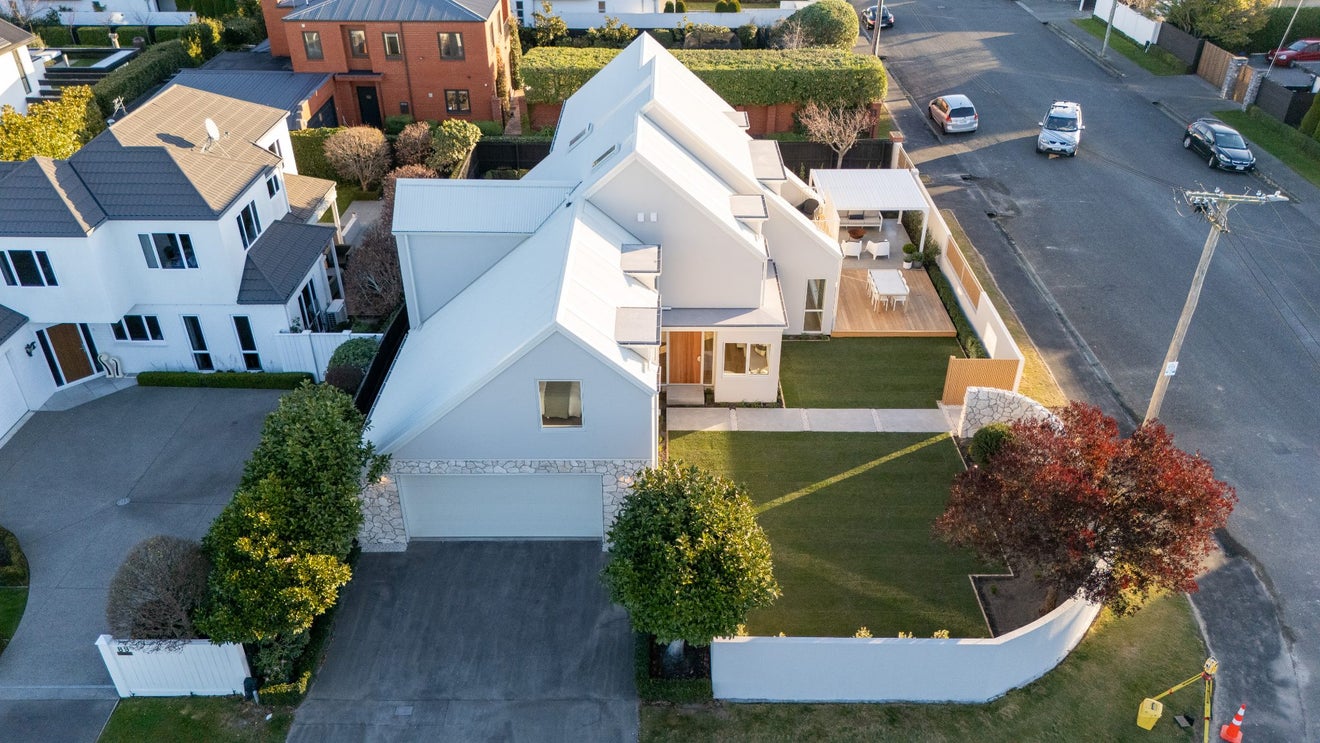 76 Wai-Iti Terrace, Bryndwr, Christchurch - Carousel 32
