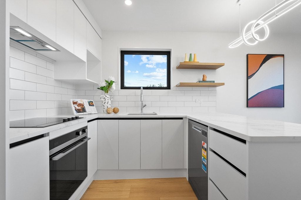 6/1090 Beach Road, Torbay, Auckland - Carousel 2