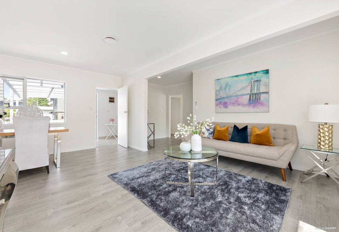 13 Littlejohn Street, Hillsborough, Auckland - Carousel 2