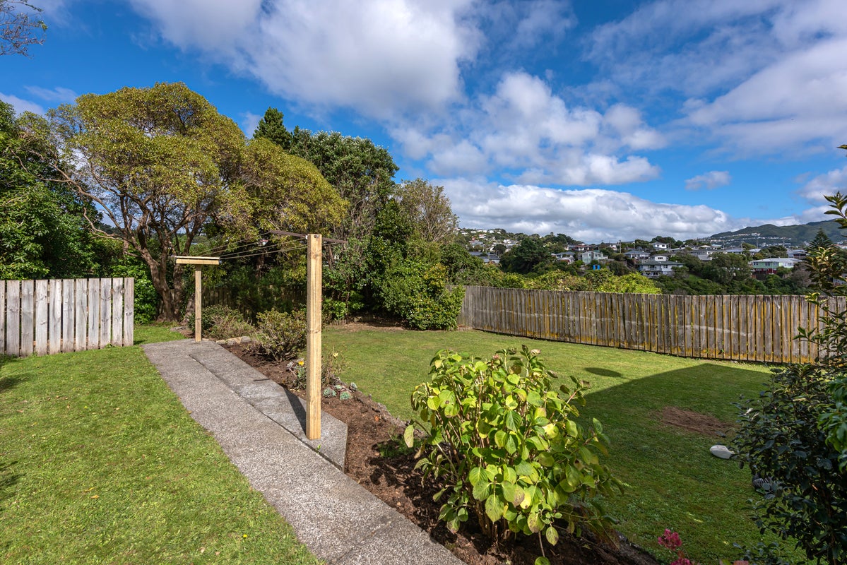 1 Tyrico Way, Grenada Village, Wellington - Carousel 21
