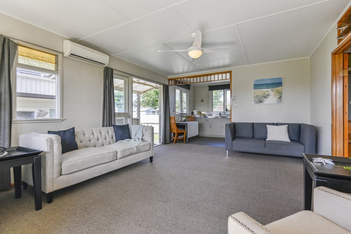 103 Princes Street, Parkvale, Hastings - Carousel 2