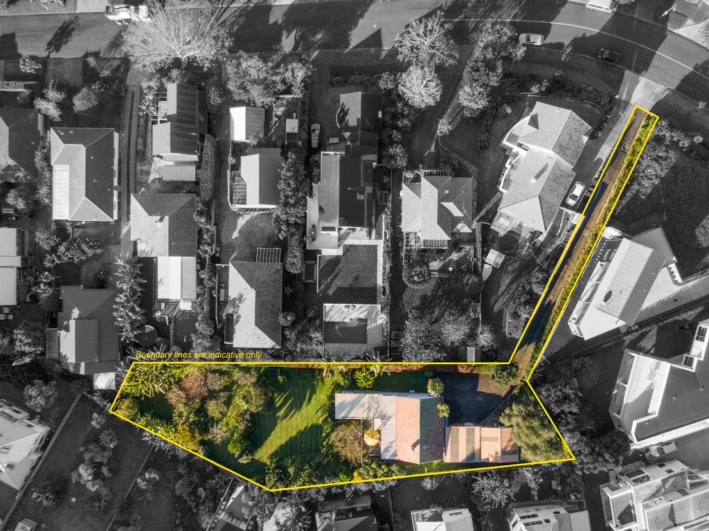 12 Rukutai Street, Orakei, Auckland - Carousel 1