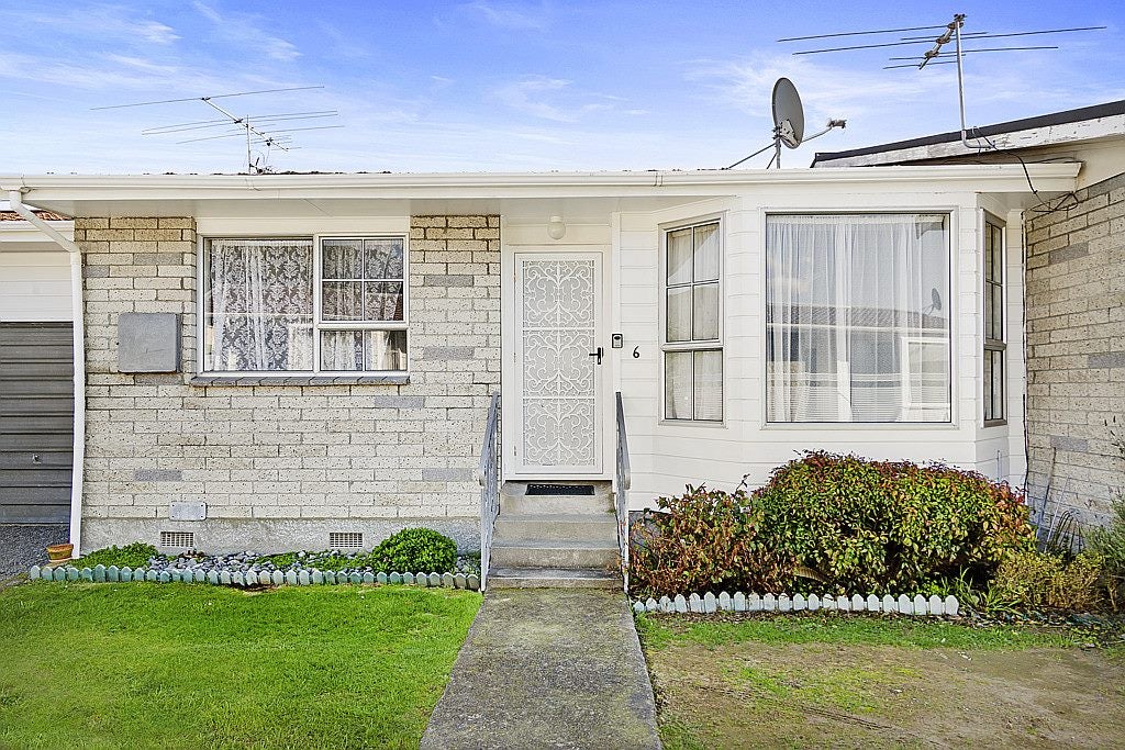 6/21 WAINUI RD, Waiwhetu, Lower Hutt - Carousel 2