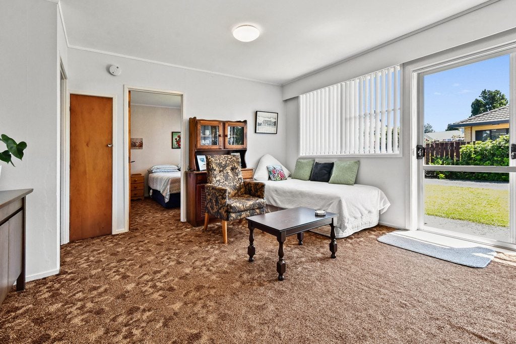 2/42 Halsey Road, Manurewa, Auckland - Carousel 2