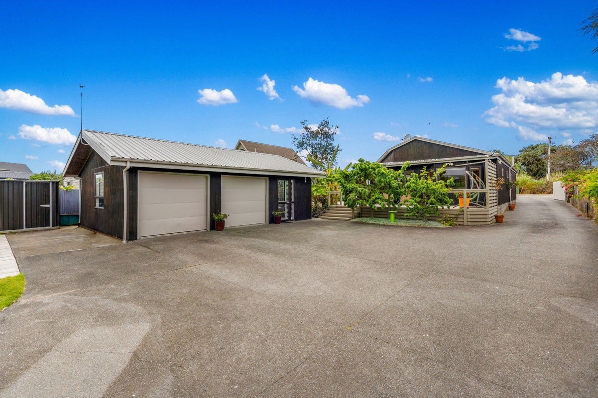 77 Rogers Road, Bay View, Napier - Carousel 22