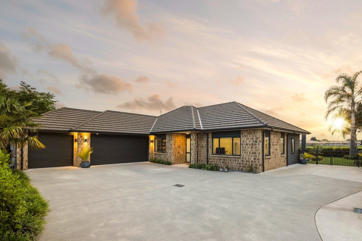 17A Isobel Hodgson Drive, Cambridge, Cambridge - Carousel 1
