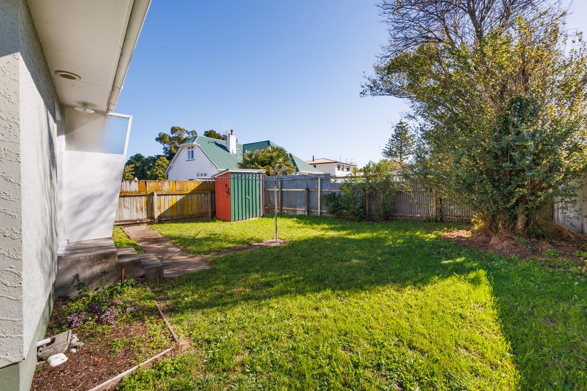 6/11 Pascal Street, Palmerston North, Palmerston North - Carousel 11