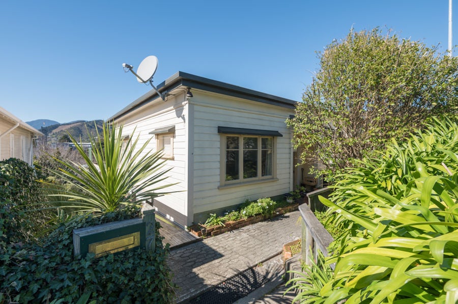 27 Wellington Street, Nelson South, Nelson - Carousel 2