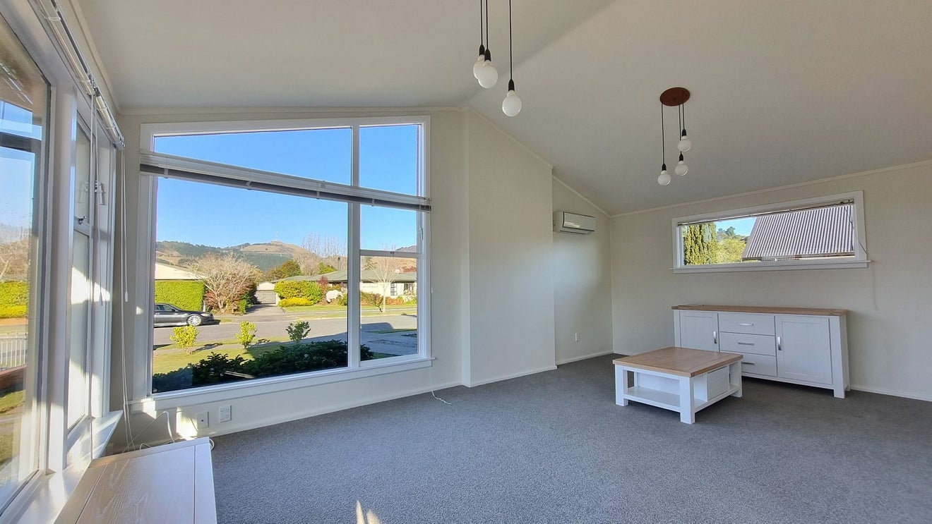 16 Waiau Street, Cracroft, Christchurch - Carousel 2