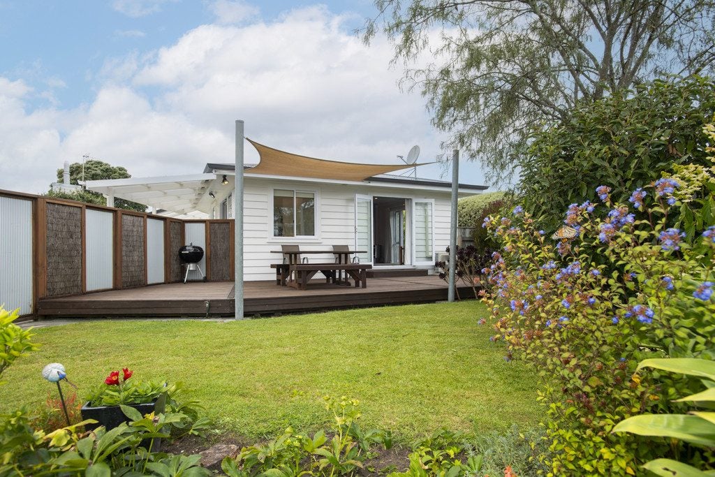 1057 Aberdeen Road, Te Hapara, Gisborne - Carousel 1