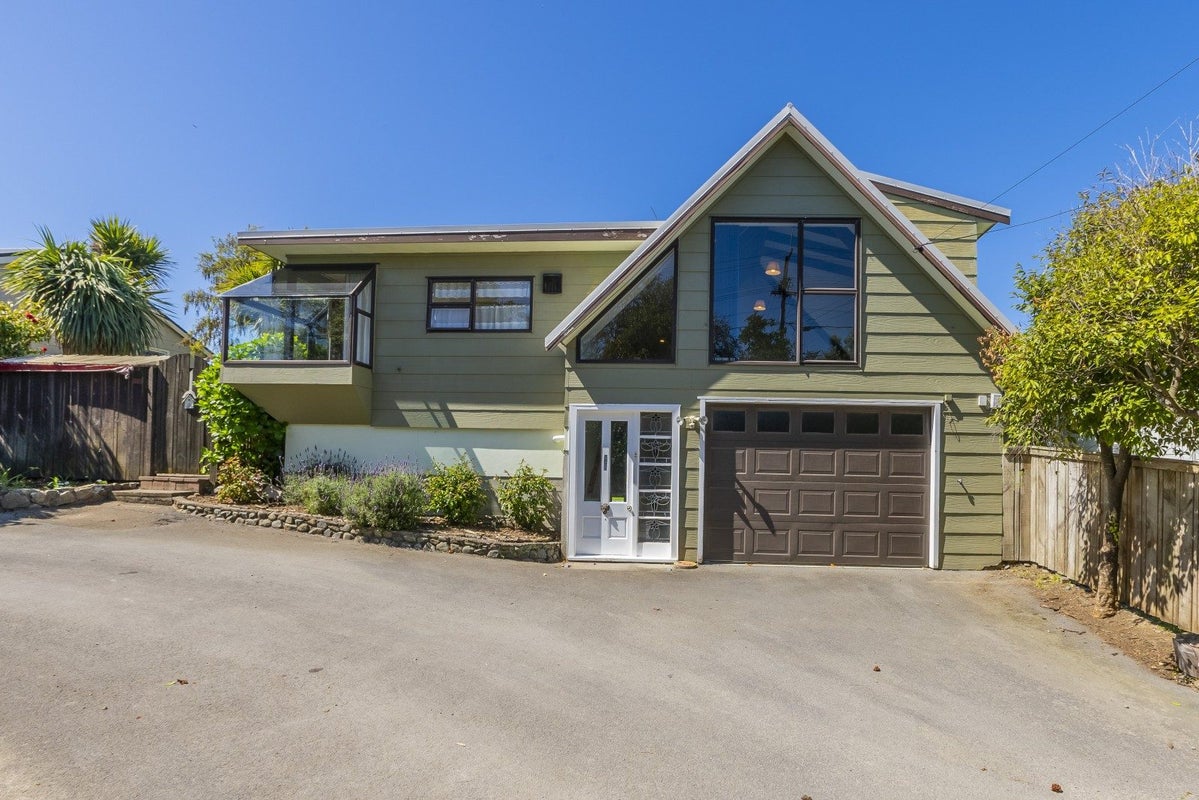 102A Matatua RD, Raumati Beach, Raumati Beach - Carousel 1