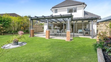 20 Kilsyth Way, East Tamaki Heights, Auckland - Carousel 1