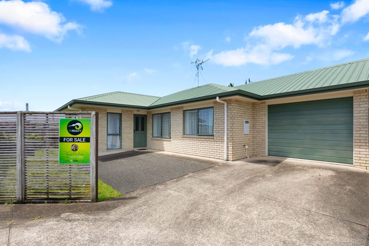 20A Kesteven Avenue, Parkvale, Tauranga - Carousel 2