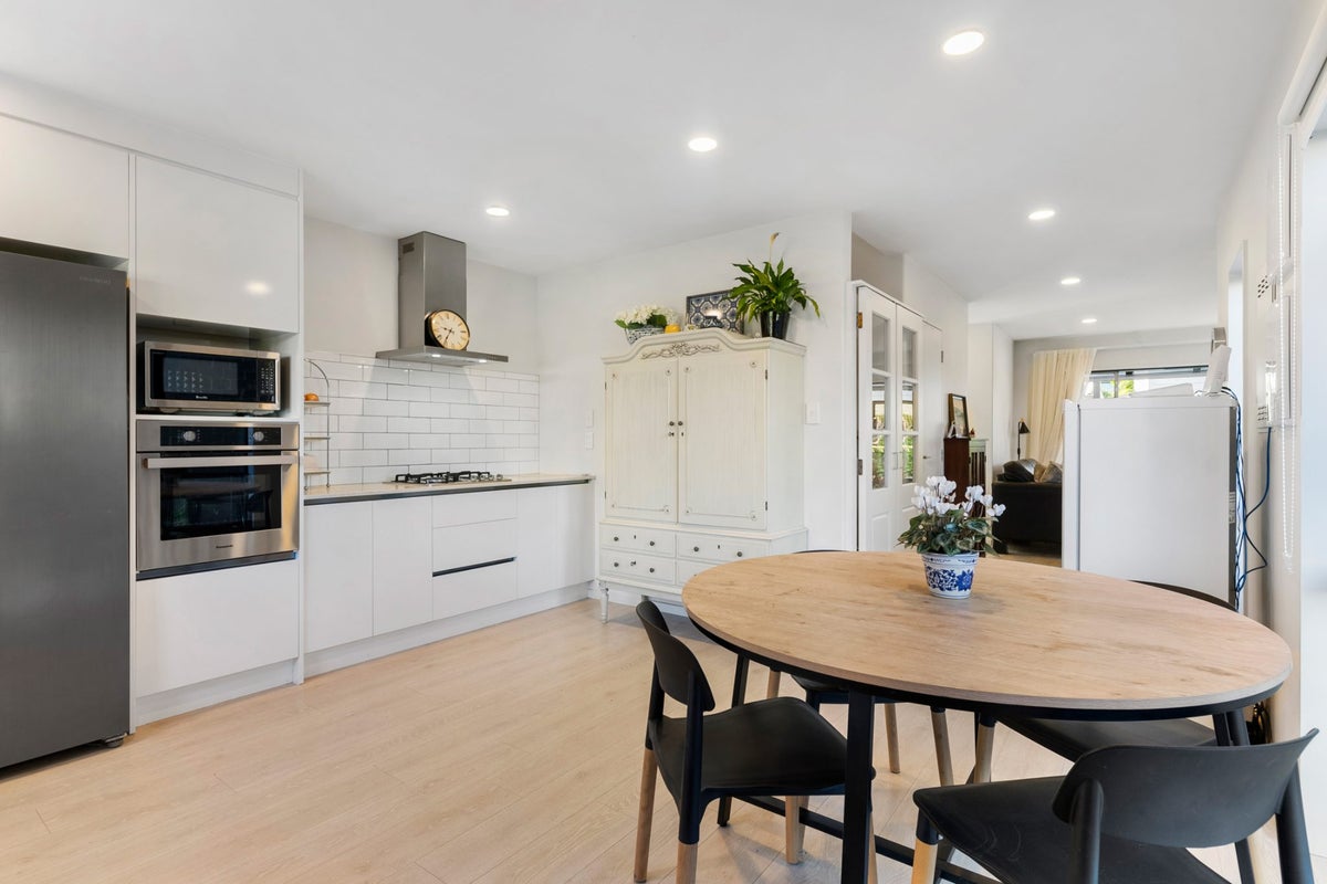 19 Kokowai Parade, Hobsonville, Auckland - Carousel 2