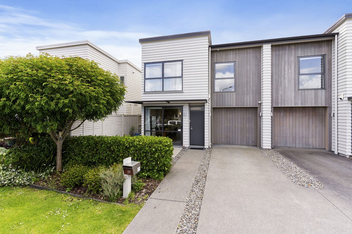 59 Costa Viva Crescent, Karaka, Papakura - Carousel 2