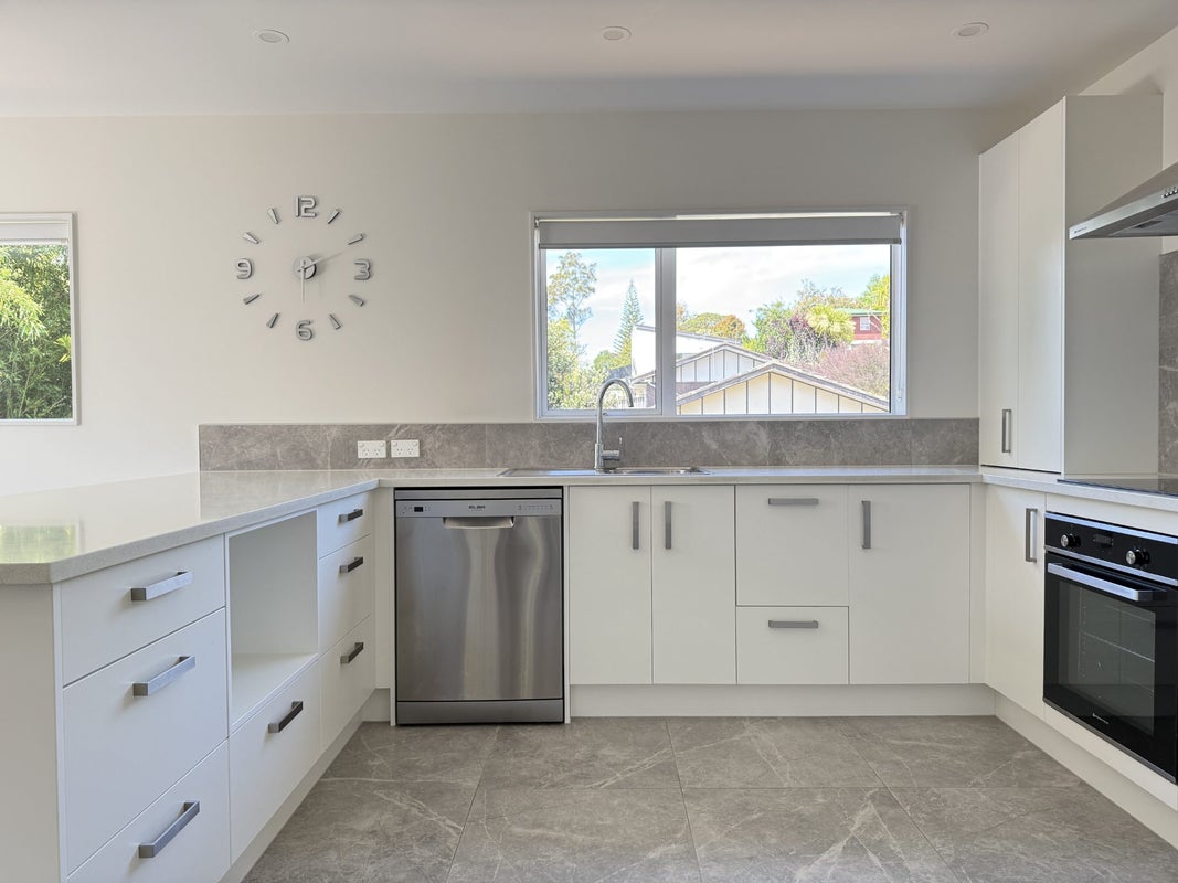 6 Halder Place, Torbay, Auckland - Carousel 1