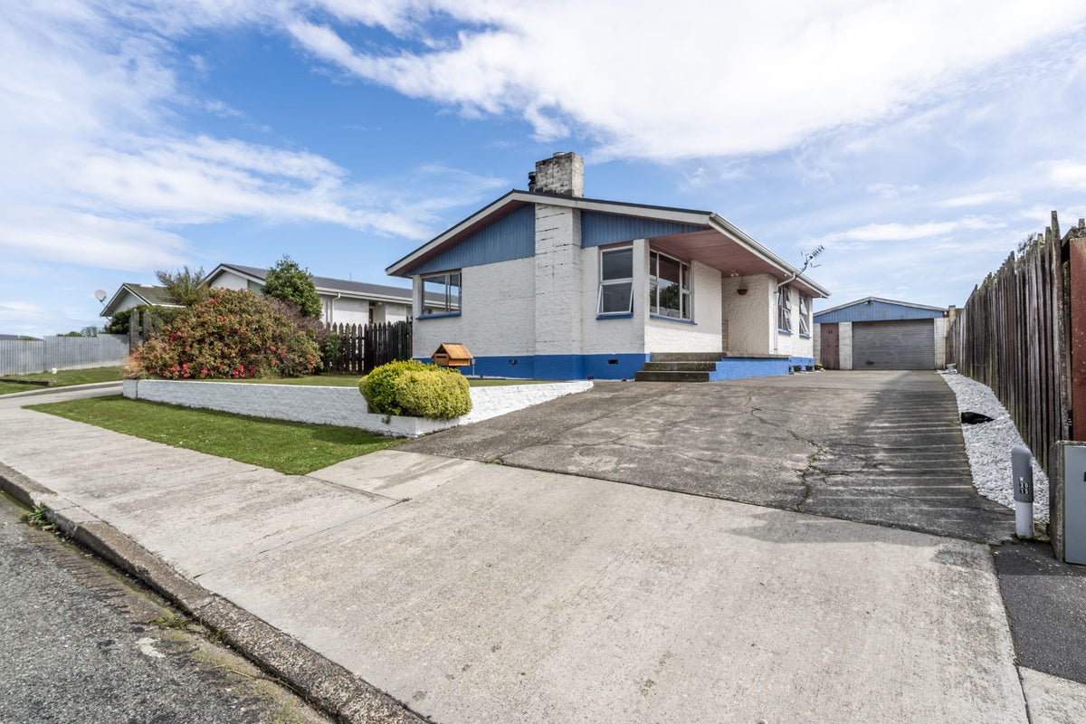 24 Argyle Street, Kew, Invercargill - Carousel 17
