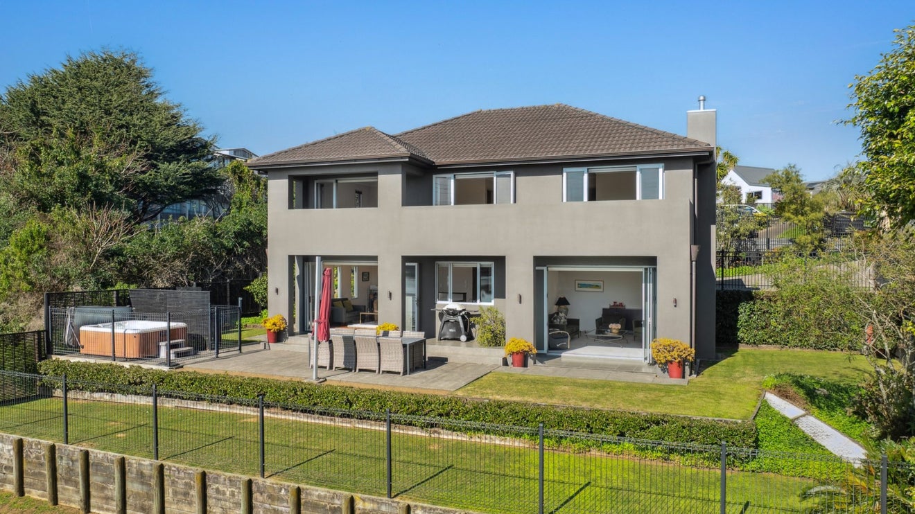 20 Tide Close, Mount Wellington, Auckland - Carousel 1