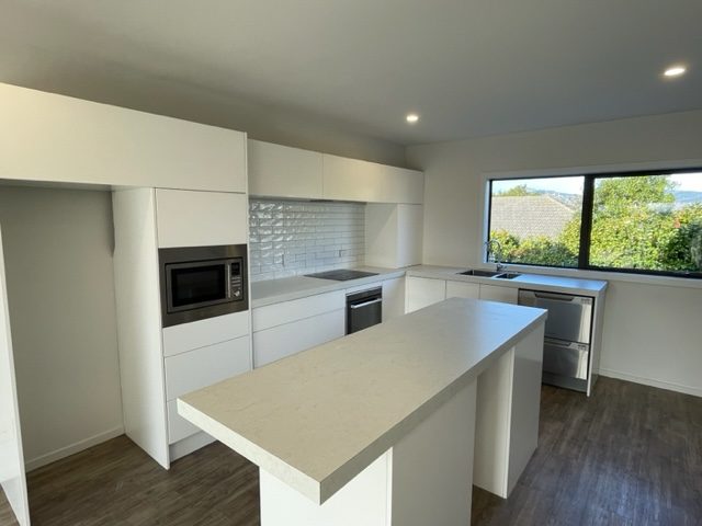 2/208 Strickland Street, Sydenham, Christchurch - Carousel 2