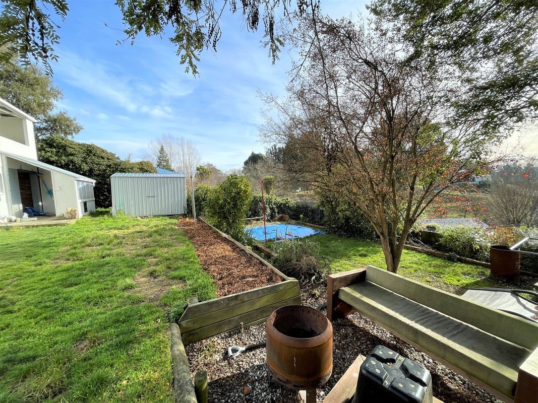 6 Cossens Street, Balclutha, Balclutha - Carousel 26