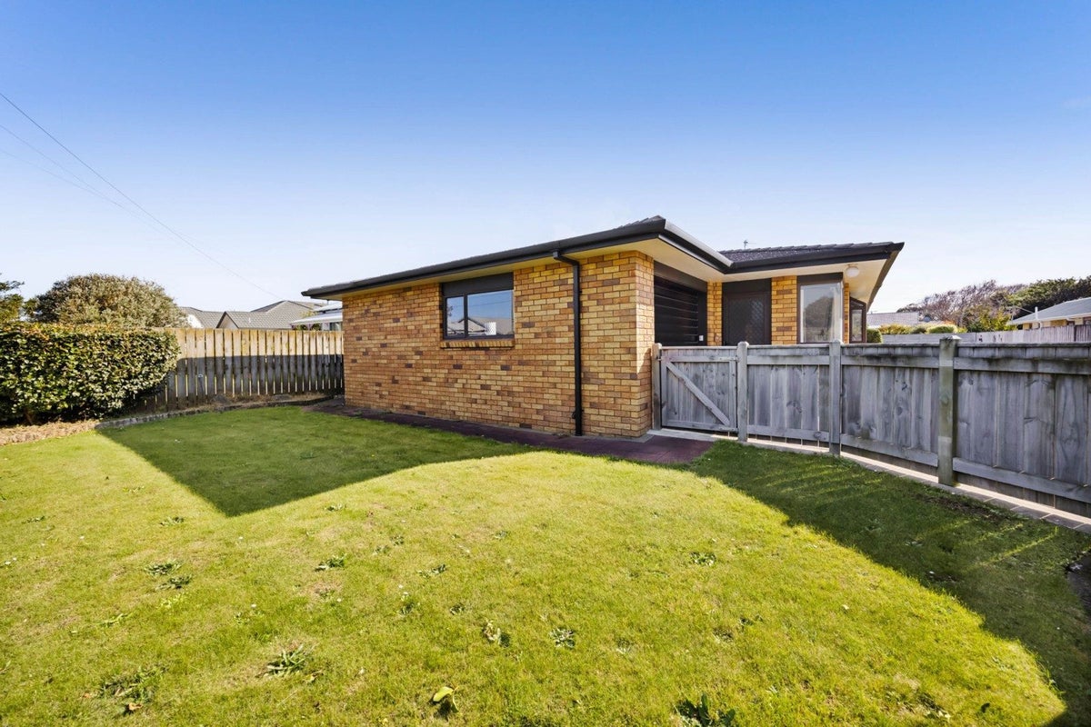 93 Victoria Street, Hawera - Carousel 2
