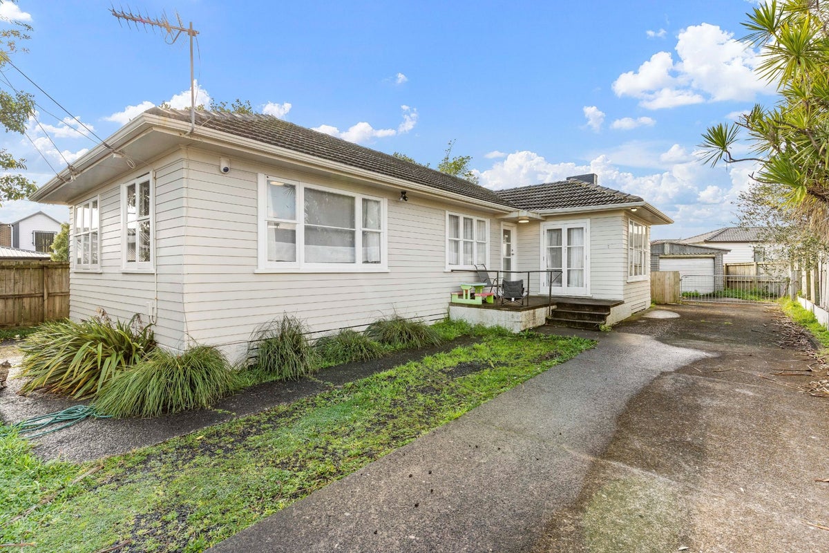 157A Russell Road, Manurewa, Auckland - Carousel 2