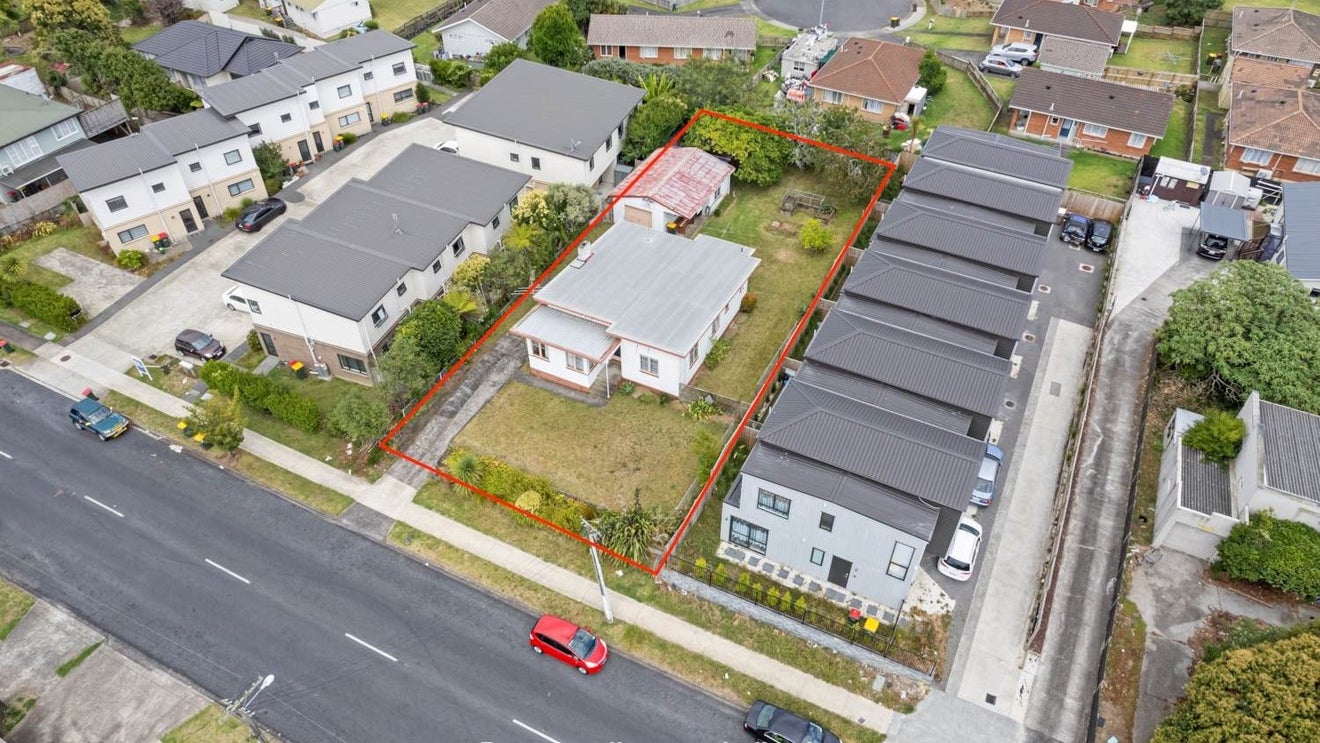 16 Jutland Road, Manurewa, Auckland - Carousel 1