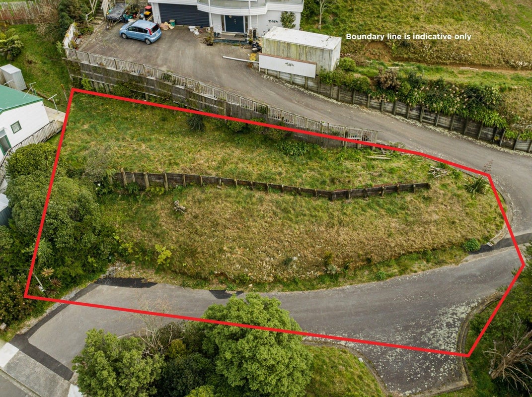 101 Redwood Avenue, Tawa, Wellington - Carousel 2