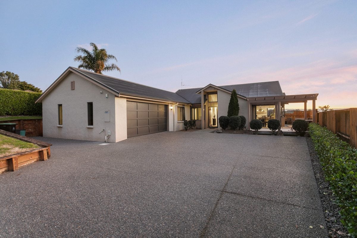 6 Amarillo Place, Ohauiti, Tauranga - Carousel 2