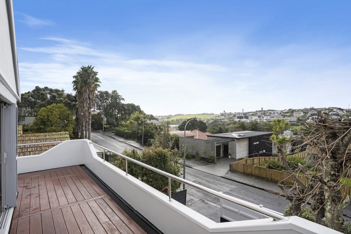 53 Tautari Street, Orakei, Auckland - Carousel 2