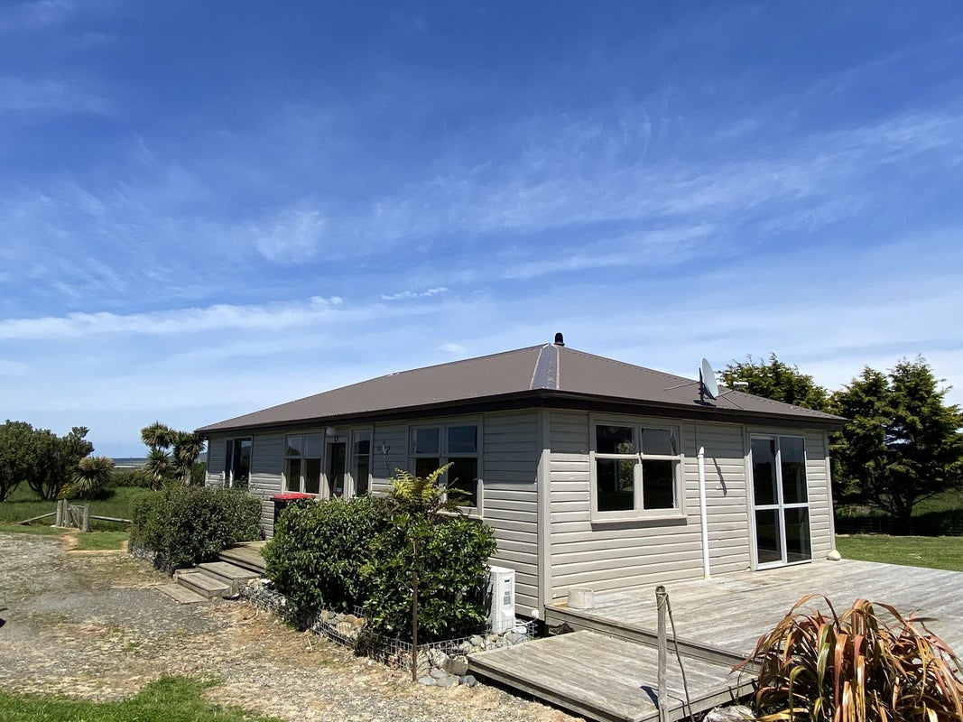 38 Redpath Road, Orepuki, Riverton - Carousel 1