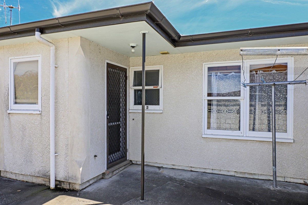 2/108 Southampton St W, Akina, Hastings - Carousel 1