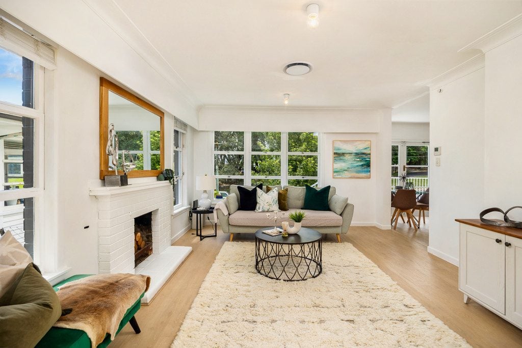 55 Alberton Avenue, Mount Albert, Auckland - Carousel 2