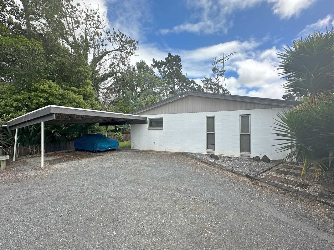 17 Richan Street, Glenview, Hamilton - Carousel 2
