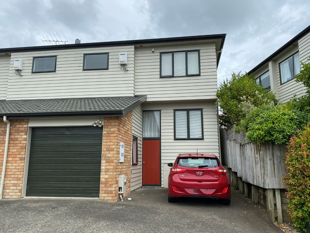 45/22 Northcross Drive, Oteha, Auckland - Carousel 2